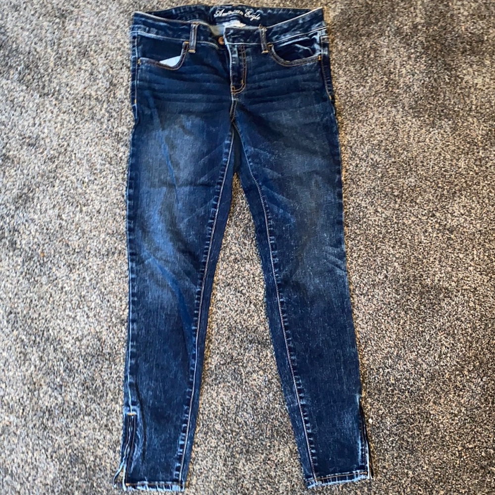 American eagle acid wash jegging.